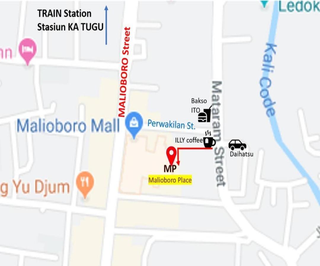 Malioboro Place Yogyakarta Esterno foto